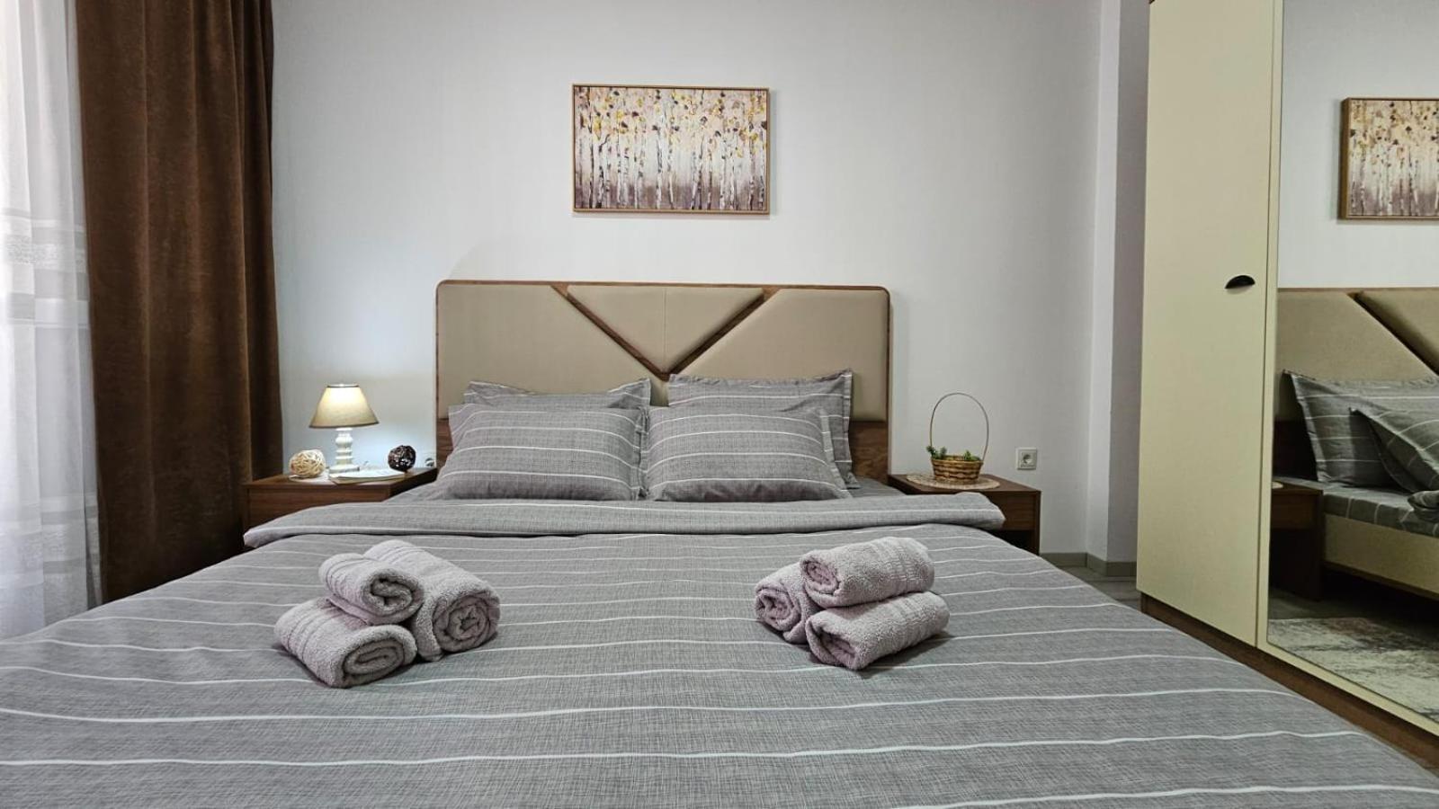 Superb 1 Bedroom In The Best Zone Of The City. Uroševac Exterior foto