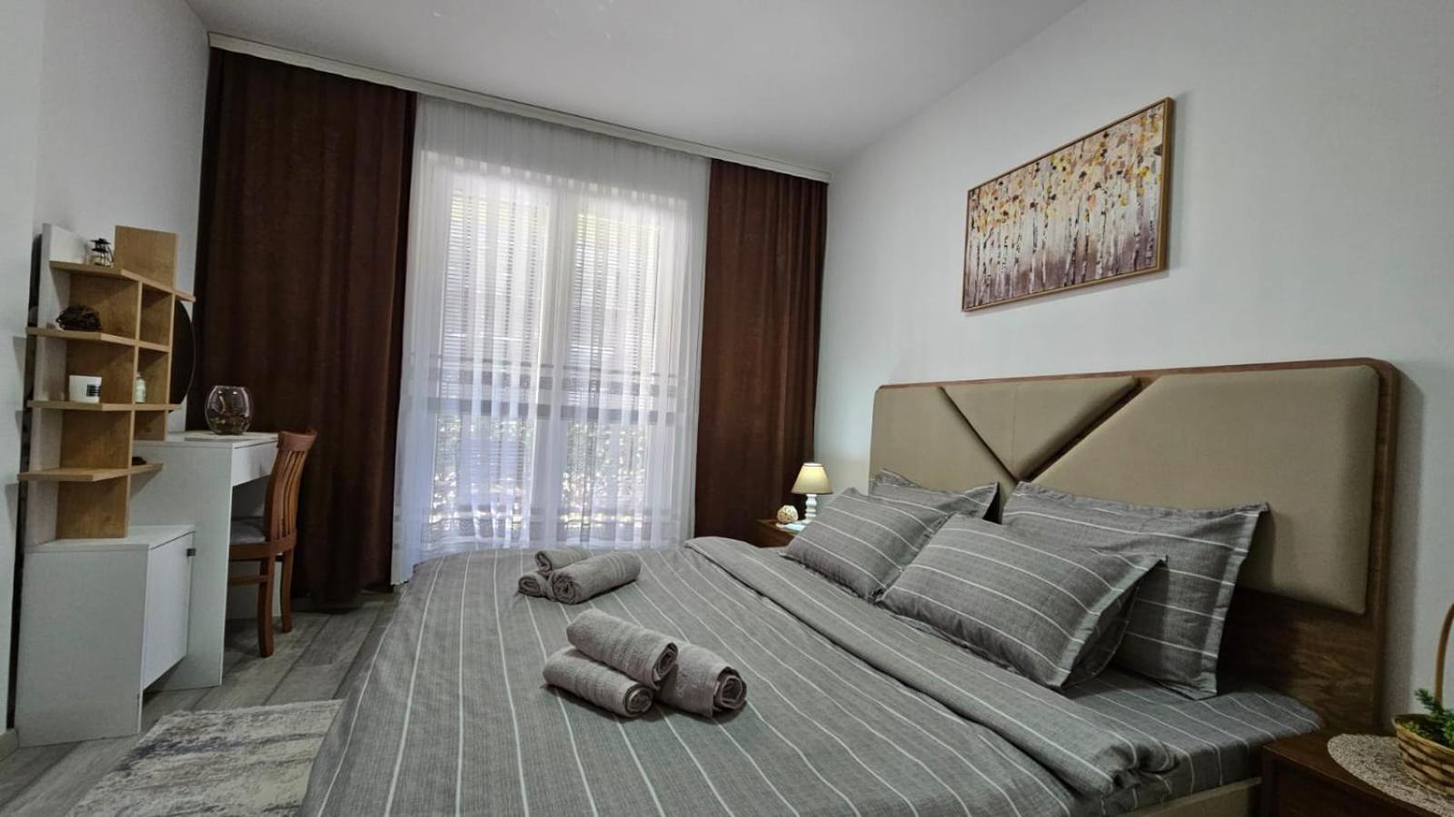 Superb 1 Bedroom In The Best Zone Of The City. Uroševac Exterior foto